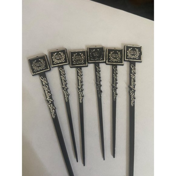 The Waldorf Astoria Lot of 2 Long And 4 Short Vintage Swizzle Stick Lot - Picture 5 of 6